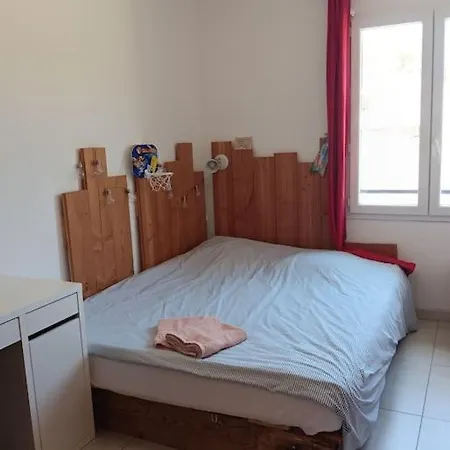 Villa Avec Piscine Montpeyroux (Herault)